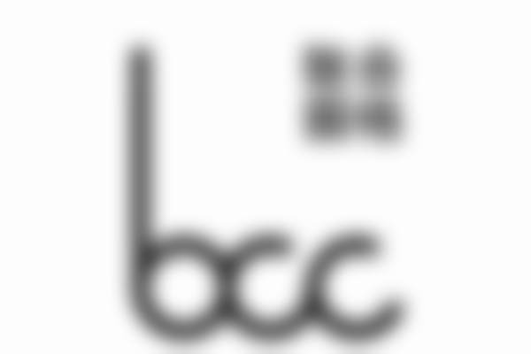 大连爱德丽格医疗美容门诊部有没有进口设备——胸部整形项目解读