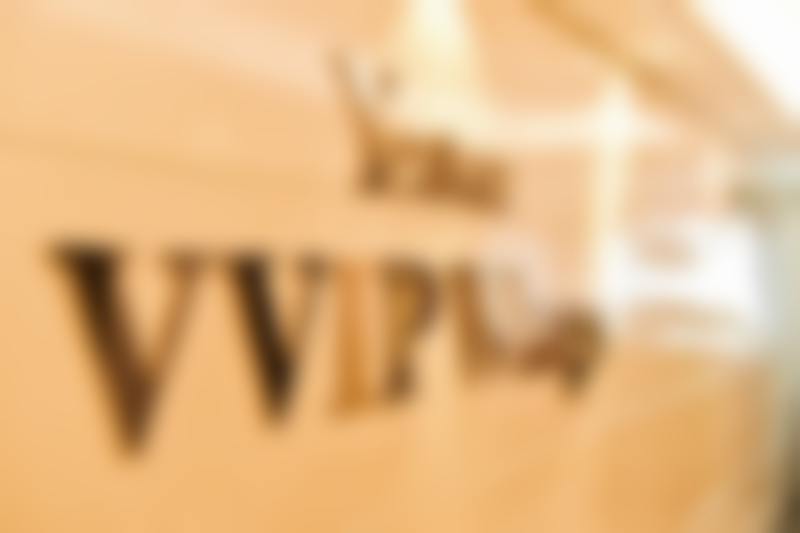 上海艺星医疗美容医院(长宁院)王肖琴简介——雷中元医生