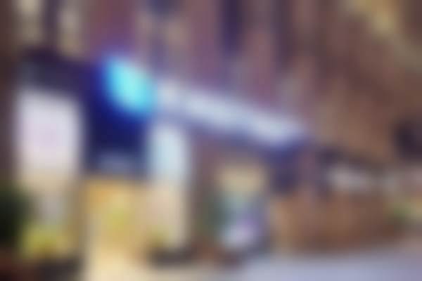 成都素美医疗操刀耳软骨鼻综合2项(耳软骨+硅胶隆鼻)68708的医生简介