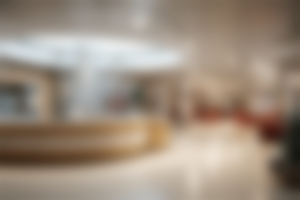 李成医生简介：做手术价格