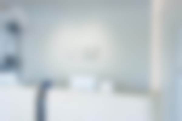 北京市刘建琴和马海玲哪个好？抗初老选刘建琴皮肤美容，亮肤抗衰马海玲更专业