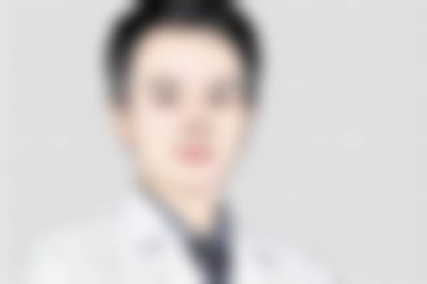 郭丽娟医生简介做手术价格