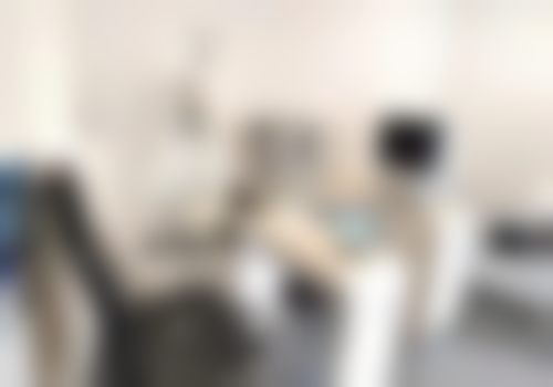特色科室与项目:精细解决视力问题